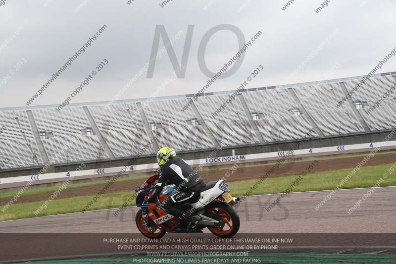 Rockingham no limits trackday;enduro digital images;event digital images;eventdigitalimages;no limits trackdays;peter wileman photography;racing digital images;rockingham raceway northamptonshire;rockingham trackday photographs;trackday digital images;trackday photos