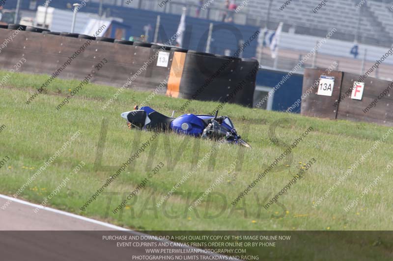 Rockingham no limits trackday;enduro digital images;event digital images;eventdigitalimages;no limits trackdays;peter wileman photography;racing digital images;rockingham raceway northamptonshire;rockingham trackday photographs;trackday digital images;trackday photos