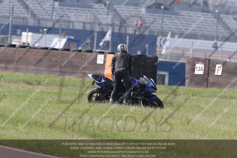 Rockingham no limits trackday;enduro digital images;event digital images;eventdigitalimages;no limits trackdays;peter wileman photography;racing digital images;rockingham raceway northamptonshire;rockingham trackday photographs;trackday digital images;trackday photos