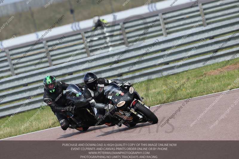 Rockingham no limits trackday;enduro digital images;event digital images;eventdigitalimages;no limits trackdays;peter wileman photography;racing digital images;rockingham raceway northamptonshire;rockingham trackday photographs;trackday digital images;trackday photos