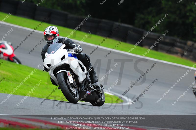 enduro digital images;event digital images;eventdigitalimages;no limits trackdays;oulton no limits trackday;oulton park cheshire;oulton trackday photographs;peter wileman photography;racing digital images;trackday digital images;trackday photos