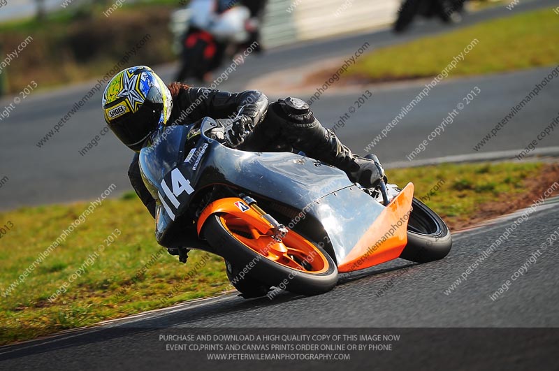 anglesey;brands hatch;cadwell park;croft;donington park;enduro digital images;event digital images;eventdigitalimages;mallory;no limits;oulton park;peter wileman photography;racing digital images;silverstone;snetterton;trackday digital images;trackday photos;vmcc banbury run;welsh 2 day enduro