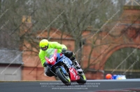 enduro-digital-images;event-digital-images;eventdigitalimages;no-limits-trackdays;oulton-no-limits-trackday;oulton-park-cheshire;oulton-trackday-photographs;peter-wileman-photography;racing-digital-images;trackday-digital-images;trackday-photos