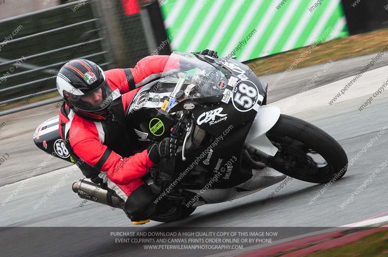 enduro digital images;event digital images;eventdigitalimages;no limits trackdays;oulton no limits trackday;oulton park cheshire;oulton trackday photographs;peter wileman photography;racing digital images;trackday digital images;trackday photos