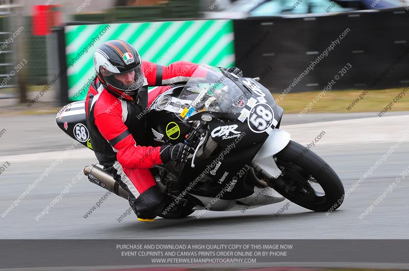 enduro digital images;event digital images;eventdigitalimages;no limits trackdays;oulton no limits trackday;oulton park cheshire;oulton trackday photographs;peter wileman photography;racing digital images;trackday digital images;trackday photos