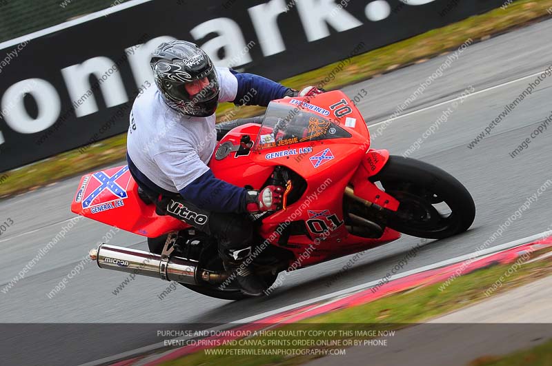 enduro digital images;event digital images;eventdigitalimages;no limits trackdays;oulton no limits trackday;oulton park cheshire;oulton trackday photographs;peter wileman photography;racing digital images;trackday digital images;trackday photos