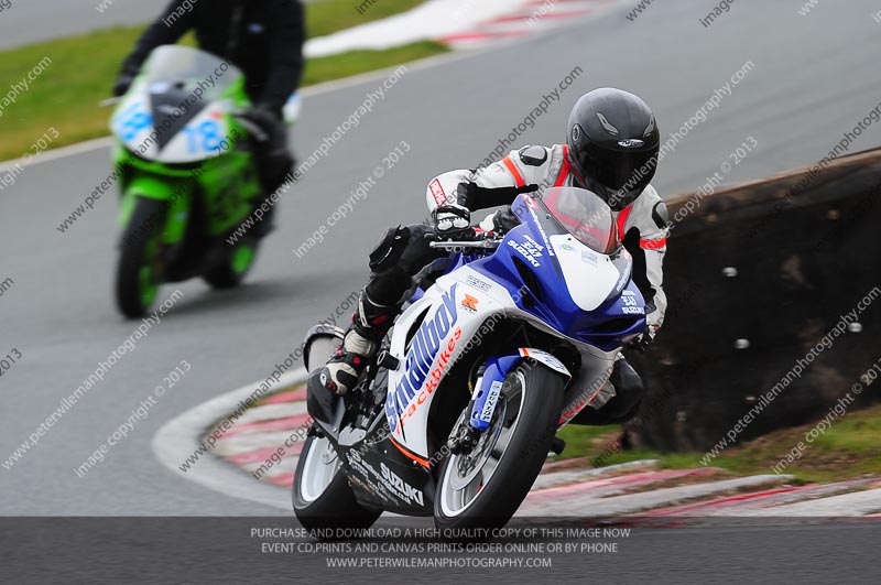 enduro digital images;event digital images;eventdigitalimages;no limits trackdays;oulton no limits trackday;oulton park cheshire;oulton trackday photographs;peter wileman photography;racing digital images;trackday digital images;trackday photos