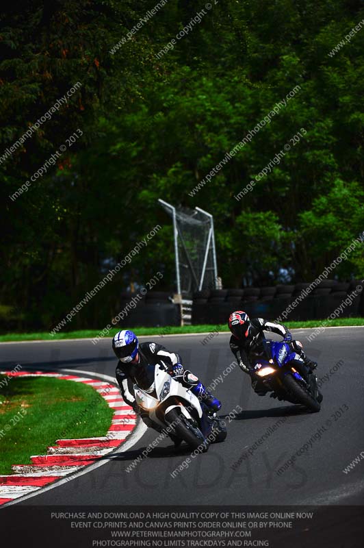 cadwell no limits trackday;cadwell park;cadwell park photographs;cadwell trackday photographs;enduro digital images;event digital images;eventdigitalimages;no limits trackdays;peter wileman photography;racing digital images;trackday digital images;trackday photos