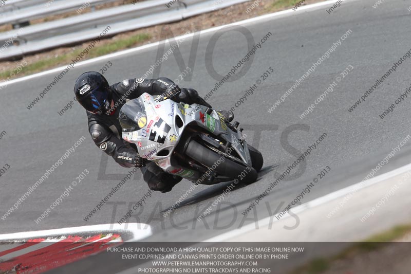 enduro digital images;event digital images;eventdigitalimages;no limits trackdays;oulton no limits trackday;oulton park cheshire;oulton trackday photographs;peter wileman photography;racing digital images;trackday digital images;trackday photos