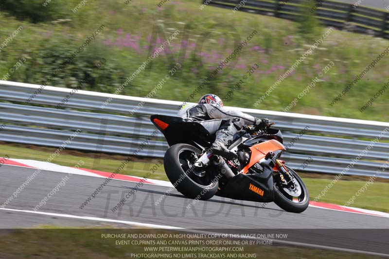 enduro digital images;event digital images;eventdigitalimages;no limits trackdays;oulton no limits trackday;oulton park cheshire;oulton trackday photographs;peter wileman photography;racing digital images;trackday digital images;trackday photos