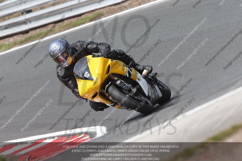 enduro digital images;event digital images;eventdigitalimages;no limits trackdays;oulton no limits trackday;oulton park cheshire;oulton trackday photographs;peter wileman photography;racing digital images;trackday digital images;trackday photos