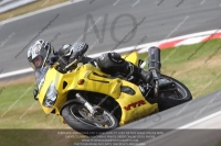 enduro-digital-images;event-digital-images;eventdigitalimages;no-limits-trackdays;oulton-no-limits-trackday;oulton-park-cheshire;oulton-trackday-photographs;peter-wileman-photography;racing-digital-images;trackday-digital-images;trackday-photos