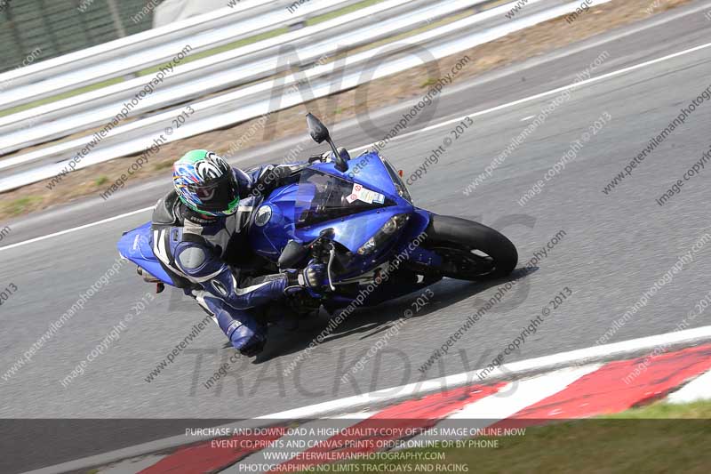 enduro digital images;event digital images;eventdigitalimages;no limits trackdays;oulton no limits trackday;oulton park cheshire;oulton trackday photographs;peter wileman photography;racing digital images;trackday digital images;trackday photos