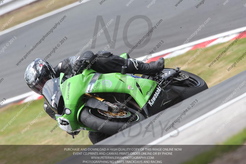 enduro digital images;event digital images;eventdigitalimages;no limits trackdays;oulton no limits trackday;oulton park cheshire;oulton trackday photographs;peter wileman photography;racing digital images;trackday digital images;trackday photos