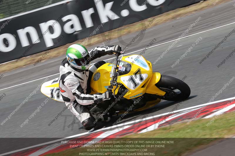 enduro digital images;event digital images;eventdigitalimages;no limits trackdays;oulton no limits trackday;oulton park cheshire;oulton trackday photographs;peter wileman photography;racing digital images;trackday digital images;trackday photos