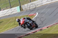 enduro-digital-images;event-digital-images;eventdigitalimages;no-limits-trackdays;oulton-no-limits-trackday;oulton-park-cheshire;oulton-trackday-photographs;peter-wileman-photography;racing-digital-images;trackday-digital-images;trackday-photos