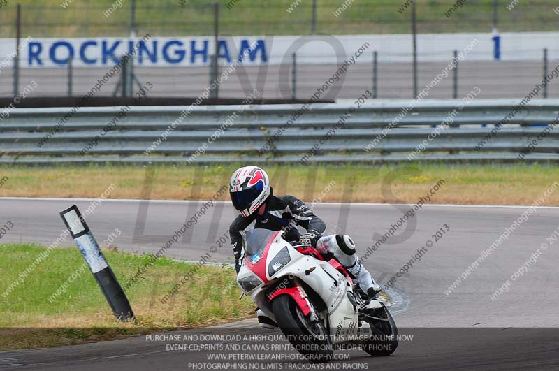 Rockingham no limits trackday;enduro digital images;event digital images;eventdigitalimages;no limits trackdays;peter wileman photography;racing digital images;rockingham raceway northamptonshire;rockingham trackday photographs;trackday digital images;trackday photos