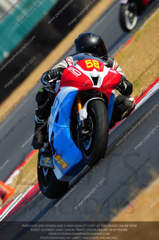 enduro digital images;event digital images;eventdigitalimages;no limits trackdays;peter wileman photography;racing digital images;snetterton;snetterton no limits trackday;snetterton photographs;snetterton trackday photographs;trackday digital images;trackday photos