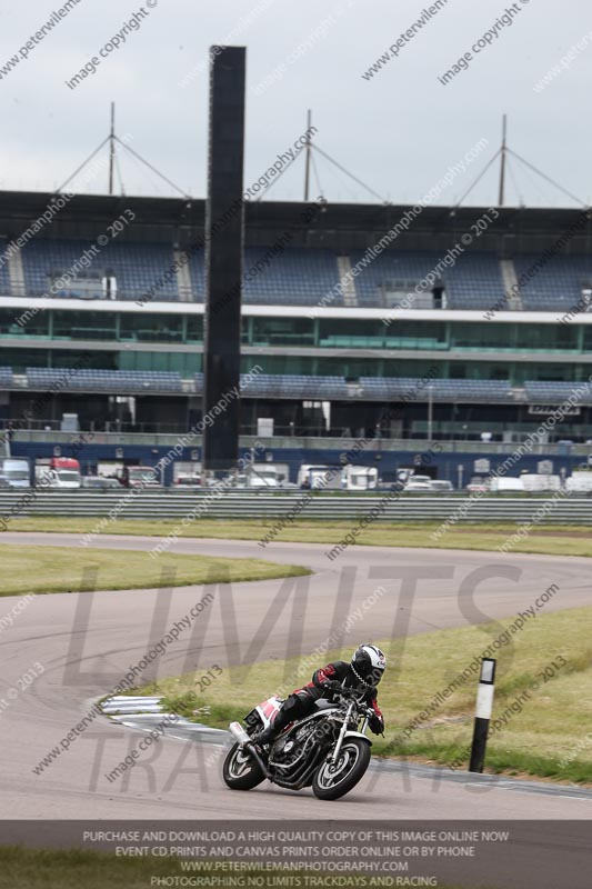 Rockingham no limits trackday;enduro digital images;event digital images;eventdigitalimages;no limits trackdays;peter wileman photography;racing digital images;rockingham raceway northamptonshire;rockingham trackday photographs;trackday digital images;trackday photos