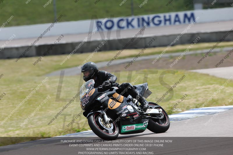 Rockingham no limits trackday;enduro digital images;event digital images;eventdigitalimages;no limits trackdays;peter wileman photography;racing digital images;rockingham raceway northamptonshire;rockingham trackday photographs;trackday digital images;trackday photos