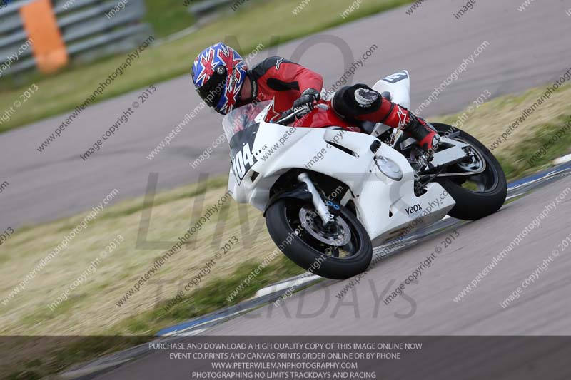 Rockingham no limits trackday;enduro digital images;event digital images;eventdigitalimages;no limits trackdays;peter wileman photography;racing digital images;rockingham raceway northamptonshire;rockingham trackday photographs;trackday digital images;trackday photos