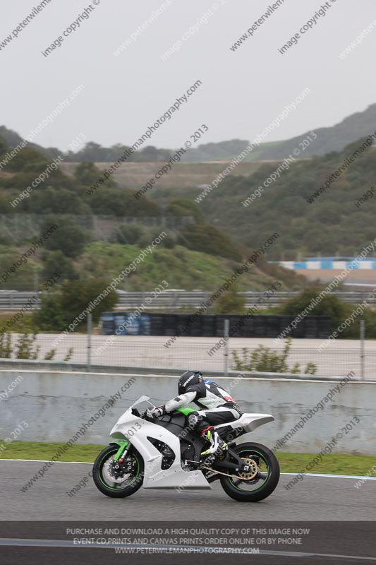 jerez;motorbikes;no limits;nov 2012;peter wileman photography;spain;trackday;trackday digital images