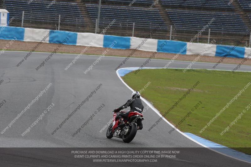 jerez;motorbikes;no limits;nov 2012;peter wileman photography;spain;trackday;trackday digital images