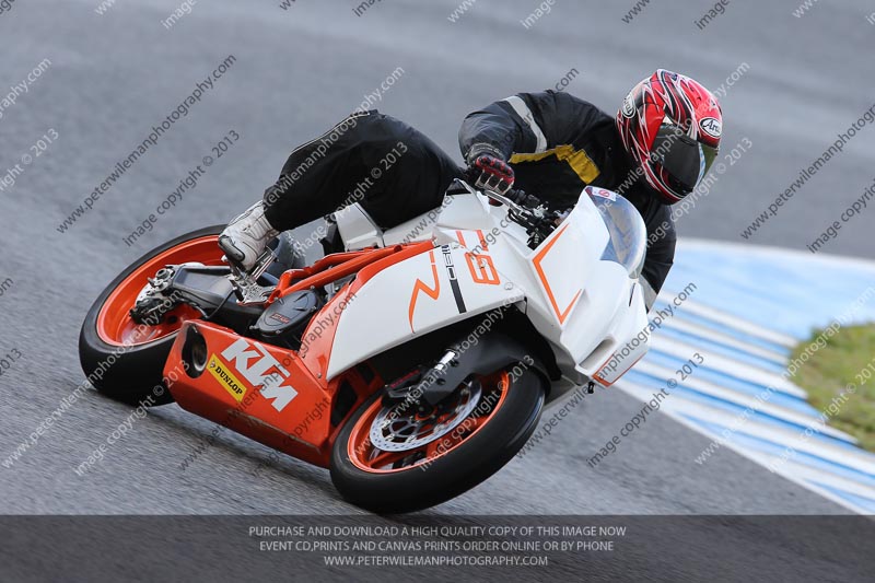 jerez;motorbikes;no limits;nov 2012;peter wileman photography;spain;trackday;trackday digital images