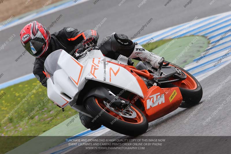 jerez;motorbikes;no limits;nov 2012;peter wileman photography;spain;trackday;trackday digital images