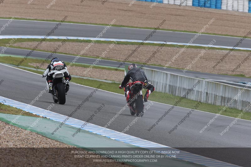 jerez;motorbikes;no limits;nov 2012;peter wileman photography;spain;trackday;trackday digital images