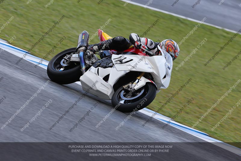 jerez;motorbikes;no limits;nov 2012;peter wileman photography;spain;trackday;trackday digital images