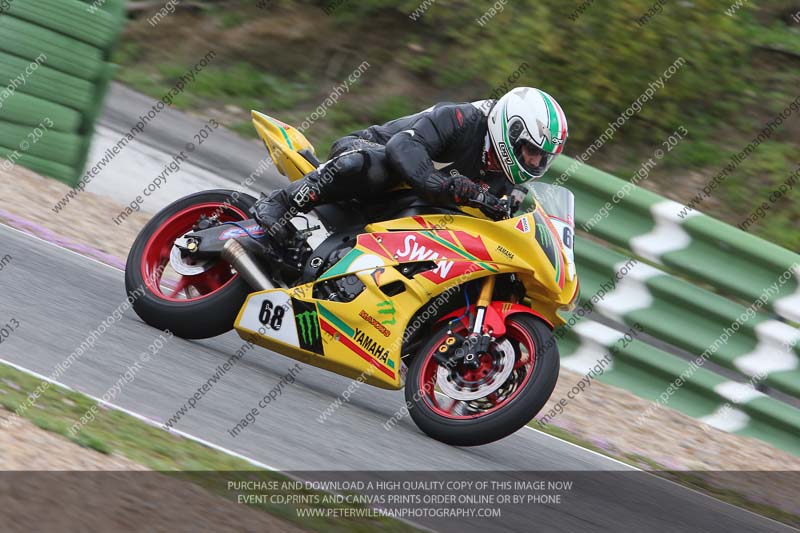 jerez;motorbikes;no limits;nov 2012;peter wileman photography;spain;trackday;trackday digital images