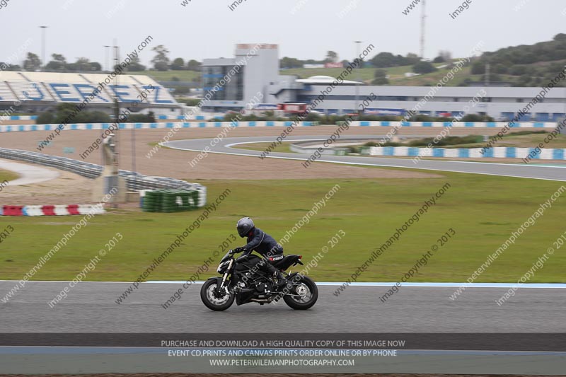 jerez;motorbikes;no limits;nov 2012;peter wileman photography;spain;trackday;trackday digital images