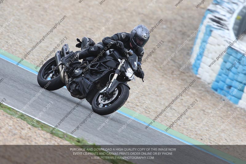 jerez;motorbikes;no limits;nov 2012;peter wileman photography;spain;trackday;trackday digital images