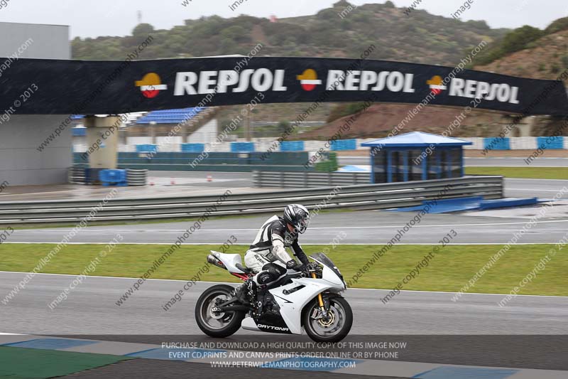 jerez;motorbikes;no limits;nov 2012;peter wileman photography;spain;trackday;trackday digital images