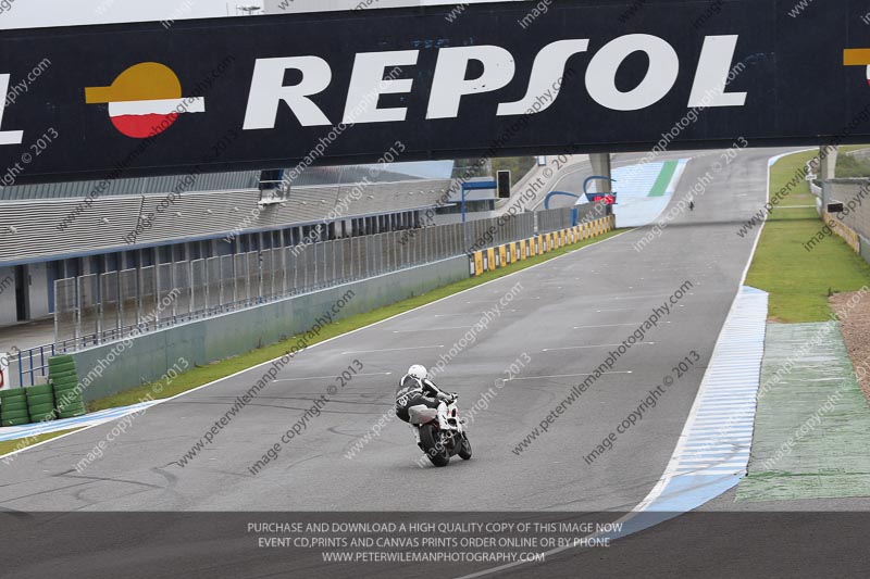 jerez;motorbikes;no limits;nov 2012;peter wileman photography;spain;trackday;trackday digital images