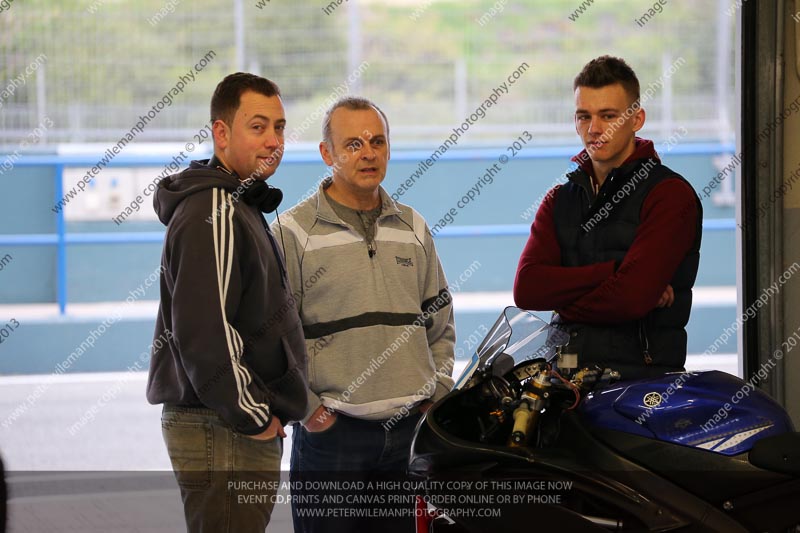 jerez;motorbikes;no limits;nov 2012;peter wileman photography;spain;trackday;trackday digital images