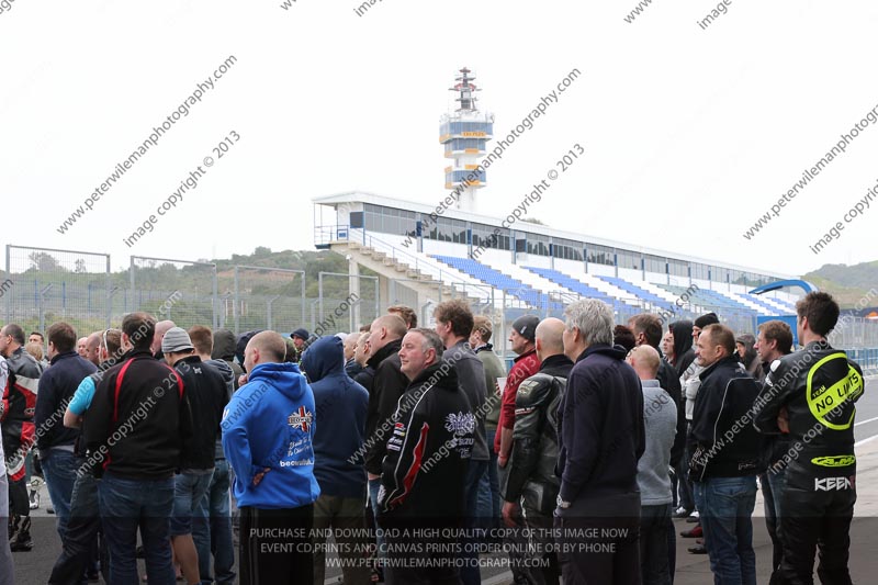 jerez;motorbikes;no limits;nov 2012;peter wileman photography;spain;trackday;trackday digital images