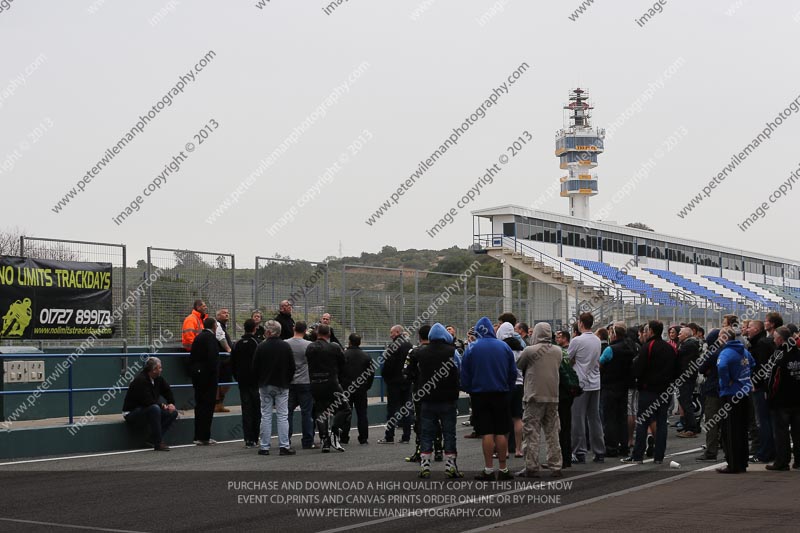 jerez;motorbikes;no limits;nov 2012;peter wileman photography;spain;trackday;trackday digital images