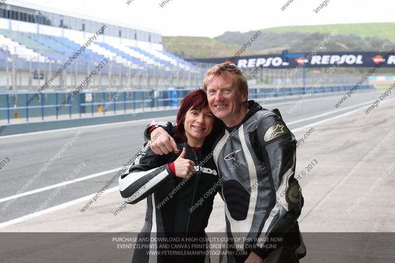 jerez;motorbikes;no limits;nov 2012;peter wileman photography;spain;trackday;trackday digital images