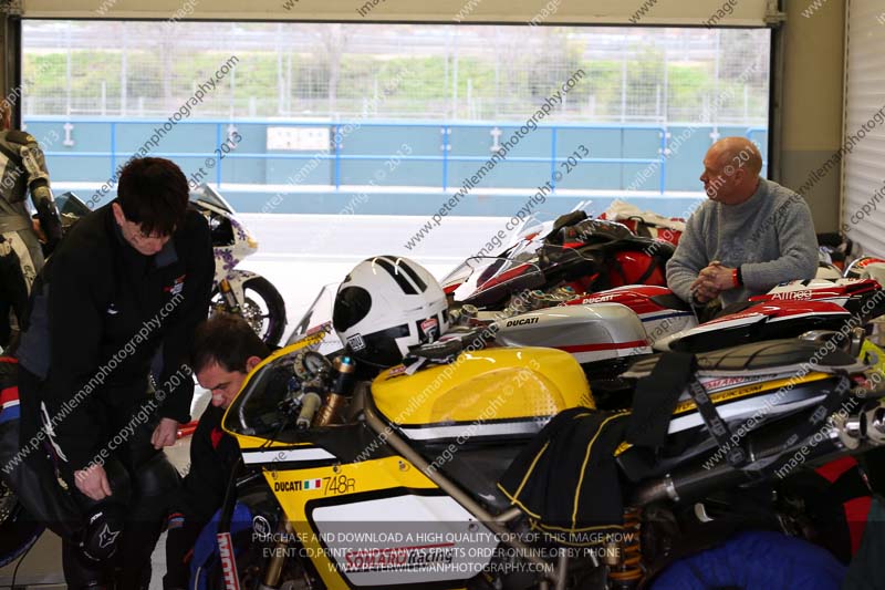 jerez;motorbikes;no limits;nov 2012;peter wileman photography;spain;trackday;trackday digital images