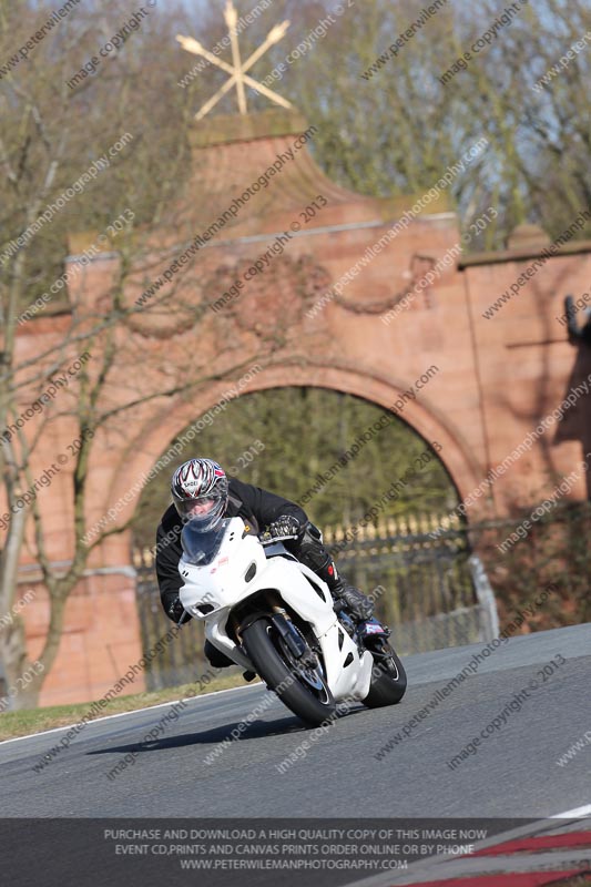 enduro digital images;event digital images;eventdigitalimages;no limits trackdays;oulton no limits trackday;oulton park cheshire;oulton trackday photographs;peter wileman photography;racing digital images;trackday digital images;trackday photos