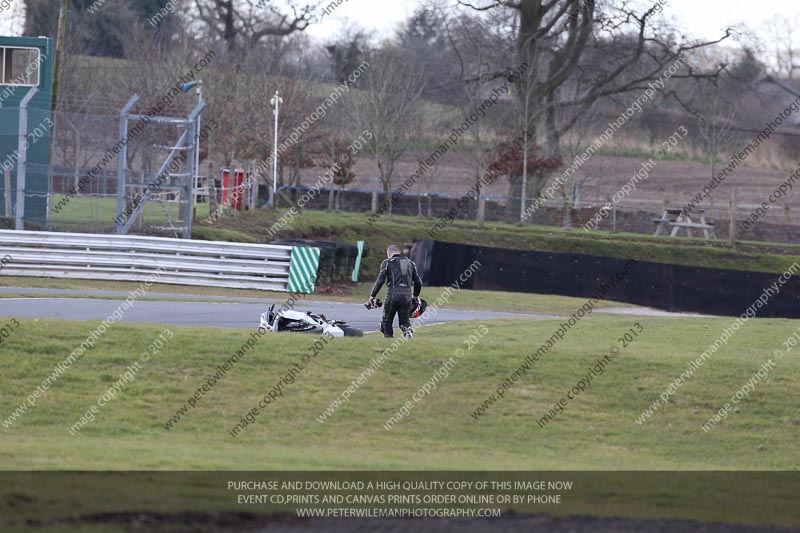 enduro digital images;event digital images;eventdigitalimages;no limits trackdays;oulton no limits trackday;oulton park cheshire;oulton trackday photographs;peter wileman photography;racing digital images;trackday digital images;trackday photos