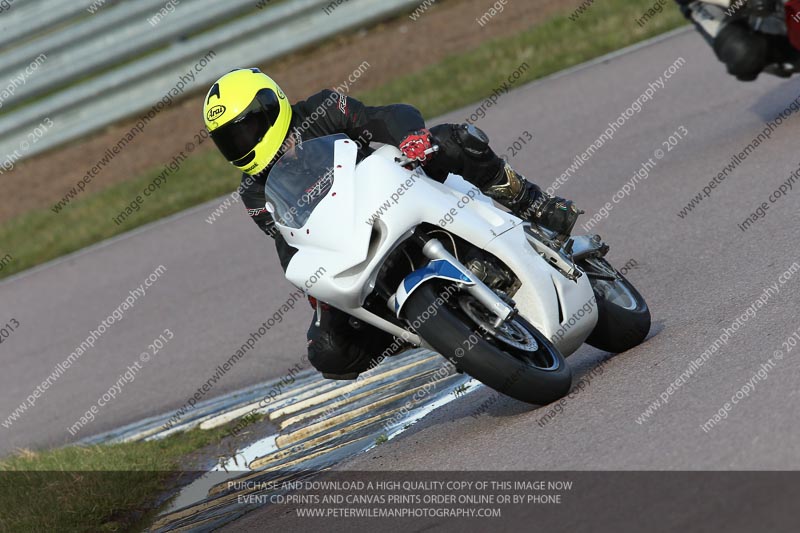 Rockingham no limits trackday;enduro digital images;event digital images;eventdigitalimages;no limits trackdays;peter wileman photography;racing digital images;rockingham raceway northamptonshire;rockingham trackday photographs;trackday digital images;trackday photos