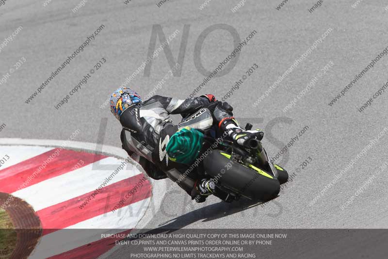 march 2010;motorbikes;no limits;peter wileman photography;portimao;portugal;trackday;trackday digital images