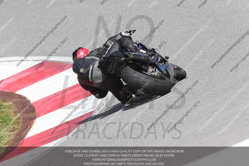 march 2010;motorbikes;no limits;peter wileman photography;portimao;portugal;trackday;trackday digital images