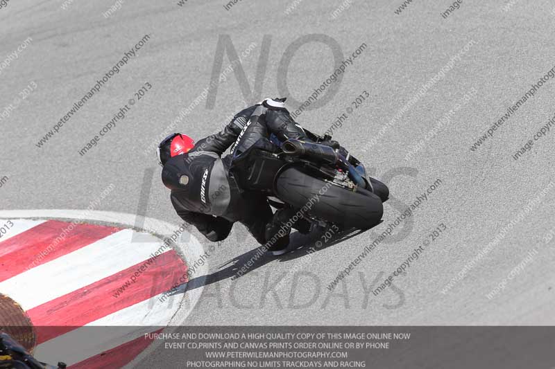 march 2010;motorbikes;no limits;peter wileman photography;portimao;portugal;trackday;trackday digital images