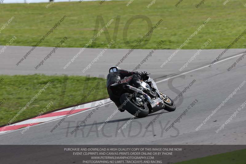 march 2010;motorbikes;no limits;peter wileman photography;portimao;portugal;trackday;trackday digital images