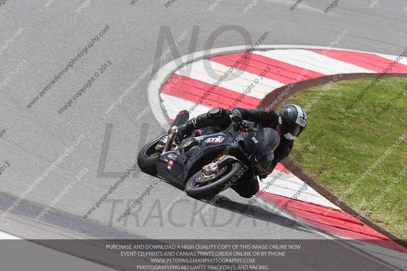 march 2010;motorbikes;no limits;peter wileman photography;portimao;portugal;trackday;trackday digital images