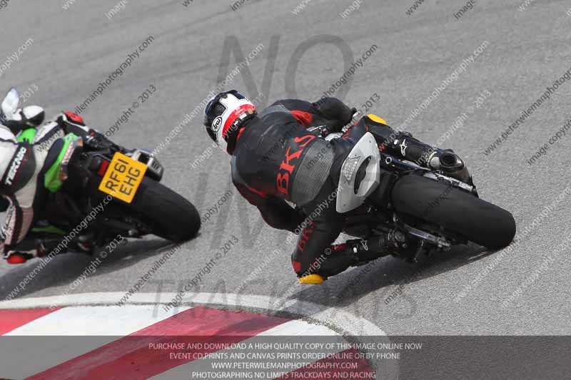 march 2010;motorbikes;no limits;peter wileman photography;portimao;portugal;trackday;trackday digital images